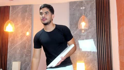 Luciano online show from June 8, 12:16 pm