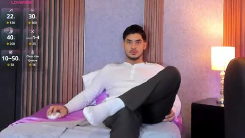 Luciano online show from July 2, 12:22 pm