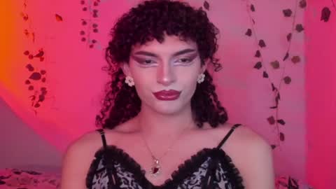 Lucy or Lucian 3 Come to my social Links3   online show from July 6, 7:05 am