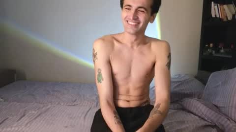 Angelok online show from October 12, 8:30 pm