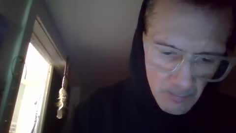 lucidsylense online show from May 8, 4:40 am