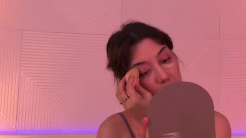 Snapshot of luciebliss chatting on June 24, 5:23 pm Maria online show from June 24, 5:23 pm
