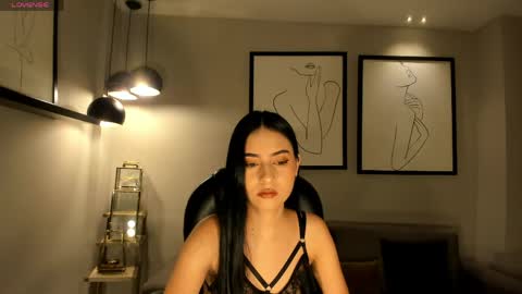 Lucie Martin online show from April 26, 11:41 am