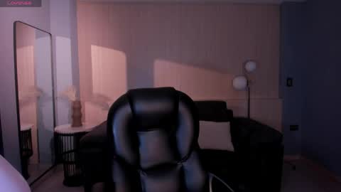 Lucie Martin online show from May 17, 11:28 am