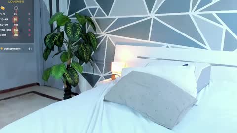 Snapshot of lucifer_dauhgter chatting on February 21, 1:55 pm Lucy online show from February 21, 1:55 pm