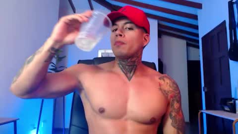 luciferstar01 online show from May 8, 11:10 pm