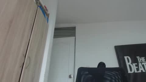 leonel online show from February 24, 1:21 pm