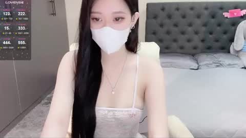 lucii04 online show from June 20, 9:06 pm