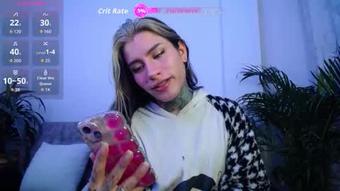 luciiana online show from September 29, 9:03 am