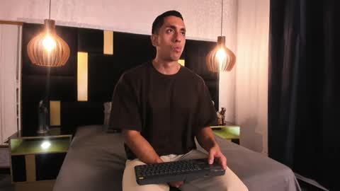Lucio online show from May 2, 11:48 am