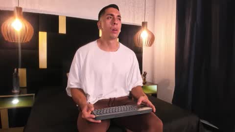 Lucio online show from May 12, 11:51 am