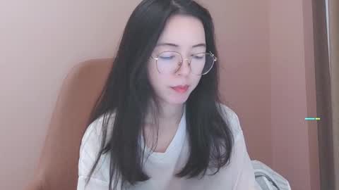 Snapshot of luckrose chatting on April 5, 1:36 am Jinn online show from April 5, 1:36 am