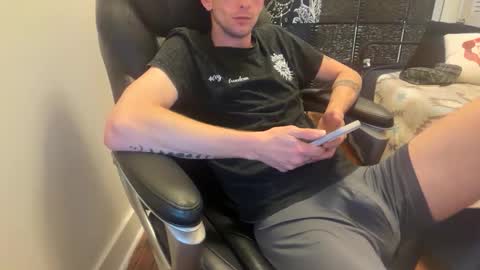 lucky_bme online show from February 20, 6:26 am