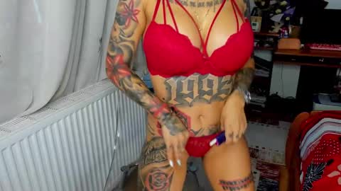 Snapshot of lucky_deniz chatting on December 31, 6:59 am lucky_deniz online show from December 31, 6:59 am