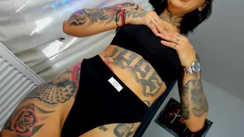 Snapshot of lucky_deniz chatting on January 10, 7:04 am lucky_deniz online show from January 10, 7:04 am