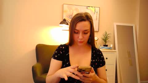 Snapshot of lucky_foryou_baby chatting on December 9, 10:54 am lucky_foryou_baby online show from December 9, 10:54 am