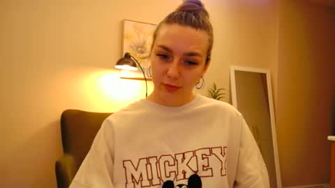 Snapshot of lucky_foryou_baby chatting on December 18, 5:15 am lucky_foryou_baby online show from December 18, 5:15 am