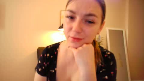 Snapshot of lucky_foryou_baby chatting on December 23, 6:33 am lucky_foryou_baby online show from December 23, 6:33 am
