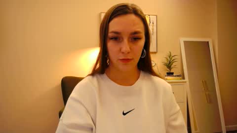 Snapshot of lucky_foryou_baby chatting on December 29, 12:12 pm lucky_foryou_baby online show from December 29, 12:12 pm