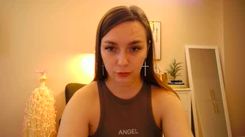 Snapshot of lucky_foryou_baby chatting on January 6, 12:02 pm lucky_foryou_baby online show from January 6, 12:02 pm
