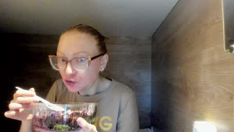 Snapshot of lucky_licky20 chatting on January 23, 3:58 am lucky_licky20 online show from January 23, 3:58 am