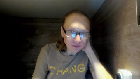 Snapshot of lucky_licky20 chatting on January 24, 4:05 am lucky_licky20 online show from January 24, 4:05 am