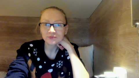 Snapshot of lucky_licky20 chatting on January 25, 2:47 am lucky_licky20 online show from January 25, 2:47 am