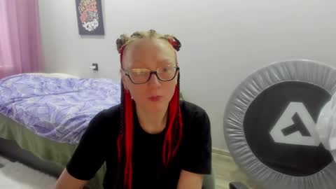 Snapshot of lucky_licky20 chatting on February 13, 5:58 am lucky_licky20 online show from February 13, 5:58 am