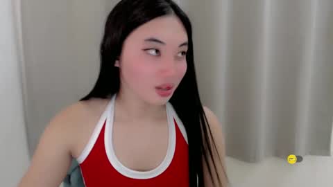 Snapshot of lucky_mariel chatting on December 4, 8:29 pm mariel online show from December 4, 8:29 pm