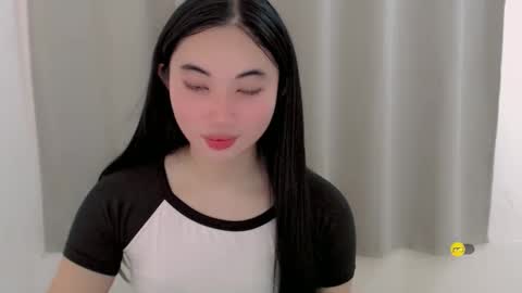 Snapshot of lucky_mariel chatting on December 15, 2:59 pm mariel online show from December 15, 2:59 pm
