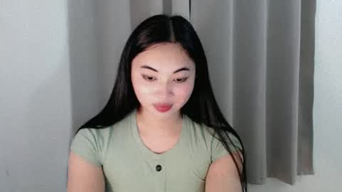 Snapshot of lucky_mariel chatting on January 31, 7:40 pm mariel online show from January 31, 7:40 pm