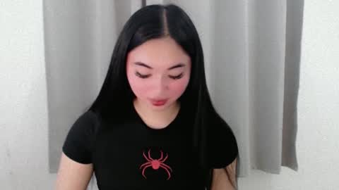 Snapshot of lucky_mariel chatting on February 12, 5:37 pm mariel online show from February 12, 5:37 pm