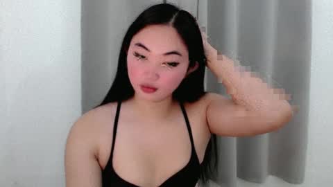 Snapshot of lucky_mariel chatting on March 3, 7:17 pm mariel online show from March 3, 7:17 pm