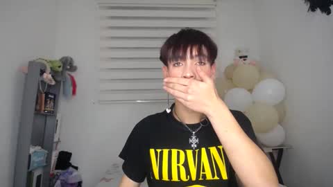 Snapshot of lucky_strickee chatting on October 20, 4:13 am lucky_strickee online show from October 20, 4:13 am