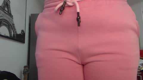 Ana online show from November 18, 11:25 am