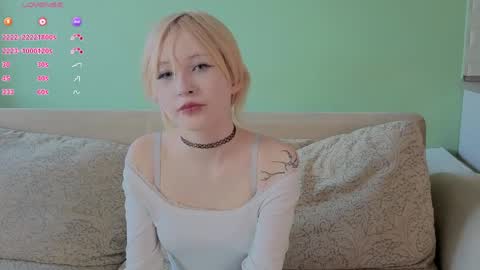 Kiki online show from April 3, 6:22 am