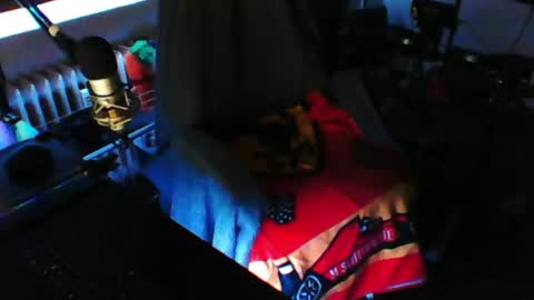        call me  Stefan online show from March 1, 6:32 pm