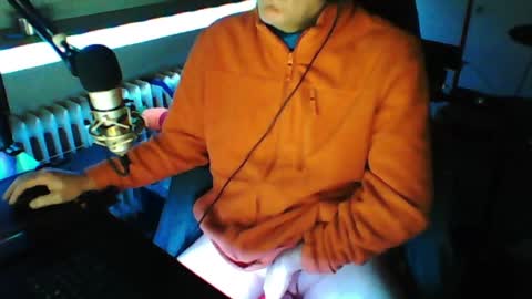        call me  Stefan online show from March 20, 6:46 pm