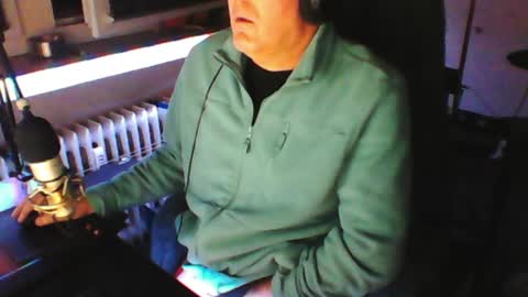       call me  Stefan online show from April 30, 10:36 pm