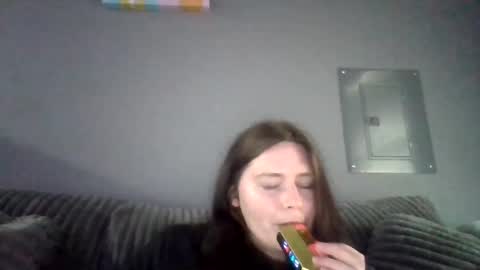 luckygirl96 online show from September 14, 10:09 pm