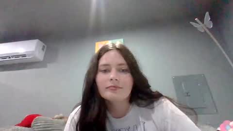 luckygirl96 online show from September 21, 4:41 pm