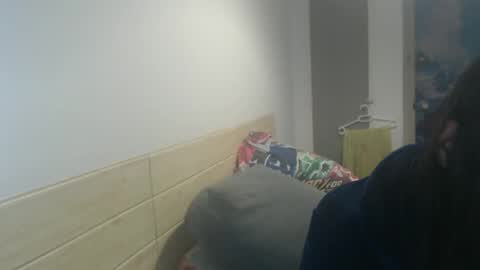 Snapshot of luckyisa chatting on January 7, 10:12 pm angelisa online show from January 7, 10:12 pm