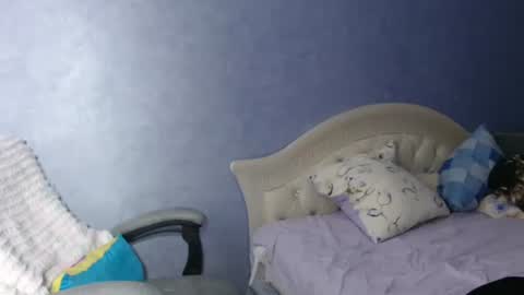 luckylinda23 online show from January 13, 3:26 pm