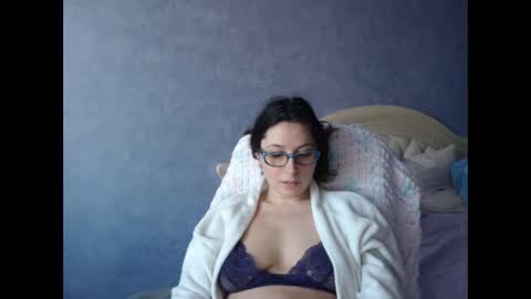luckylinda23 online show from January 15, 11:43 am