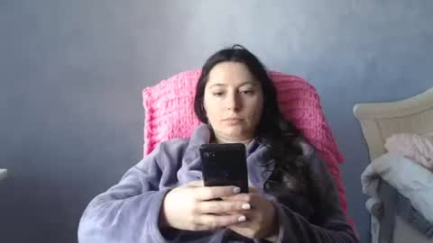 luckylinda23 online show from April 15, 10:22 am