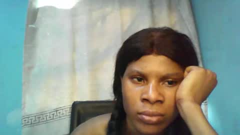 Snapshot of luckymadequeen chatting on January 17, 8:56 am Gloria online show from January 17, 8:56 am