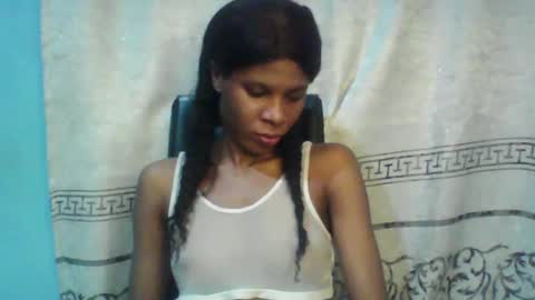 Snapshot of luckymadequeen chatting on February 9, 11:46 pm Gloria online show from February 9, 11:46 pm