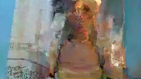 Snapshot of luckymadequeen chatting on December 23, 6:44 am Gloria online show from December 23, 6:44 am