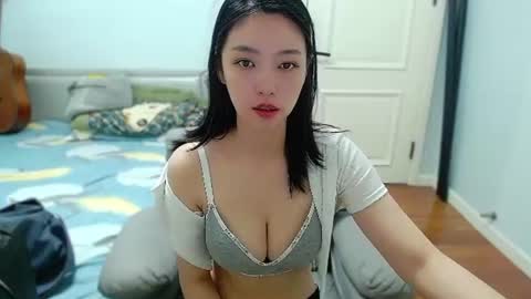 Snapshot of luckypomelo chatting on July 1, 2:40 pm luckypomelo online show from July 1, 2:40 pm