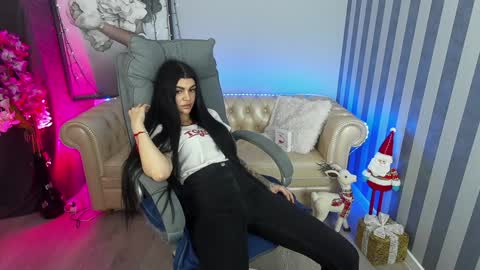 Monika online show from January 6, 4:23 pm